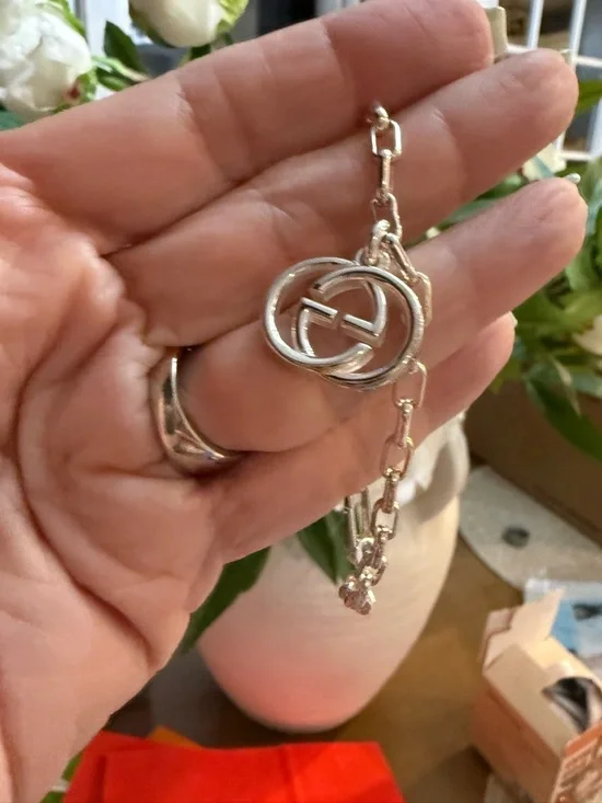 Gucci Silver Interlocking G Charm Bracelet - Picture 4 of 6